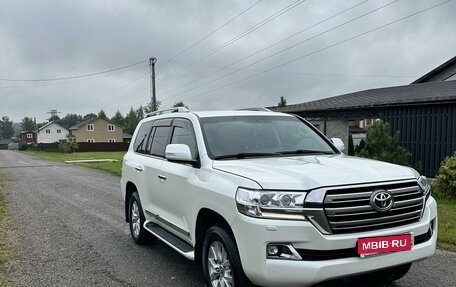 Toyota Land Cruiser 200, 2015 год, 6 100 000 рублей, 3 фотография