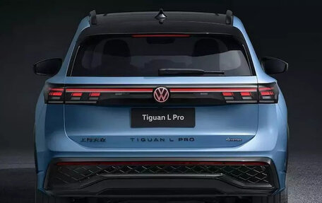 Volkswagen Tiguan, 2024 год, 4 100 000 рублей, 1 фотография