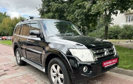 Mitsubishi Pajero IV, 2012 год, 1 550 000 рублей, 2 фотография