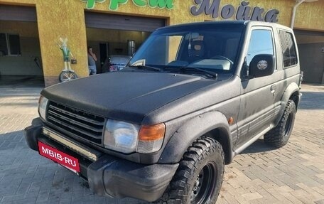 Mitsubishi Pajero III рестайлинг, 1992 год, 480 000 рублей, 2 фотография