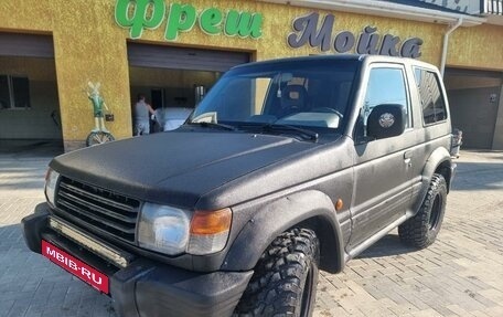 Mitsubishi Pajero III рестайлинг, 1992 год, 480 000 рублей, 1 фотография