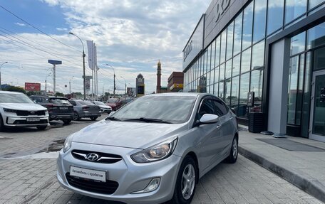 Hyundai Solaris II рестайлинг, 2012 год, 935 000 рублей, 3 фотография