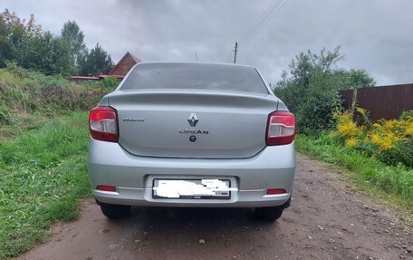 Renault Logan II, 2015 год, 780 000 рублей, 2 фотография