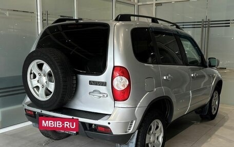 Chevrolet Niva I рестайлинг, 2011 год, 500 000 рублей, 3 фотография