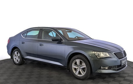 Skoda Superb III рестайлинг, 2019 год, 2 920 000 рублей, 3 фотография