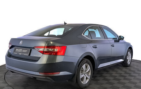 Skoda Superb III рестайлинг, 2019 год, 2 920 000 рублей, 5 фотография