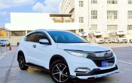 Honda Vezel, 2020 год, 1 800 000 рублей, 4 фотография