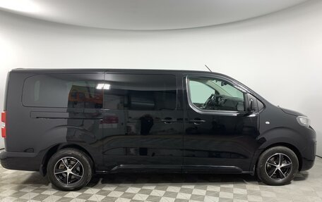 Peugeot Traveller I, 2018 год, 2 575 000 рублей, 4 фотография