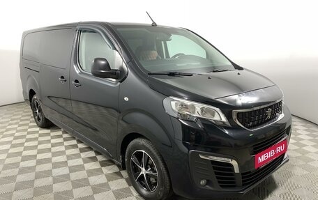 Peugeot Traveller I, 2018 год, 2 575 000 рублей, 3 фотография