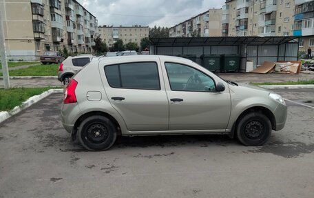 Renault Sandero I, 2014 год, 670 000 рублей, 3 фотография