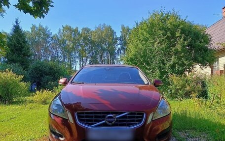 Volvo S60 III, 2013 год, 1 333 000 рублей, 2 фотография