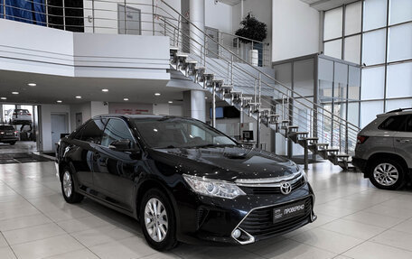 Toyota Camry, 2016 год, 2 330 000 рублей, 3 фотография