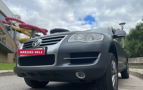 Volkswagen Touareg III, 2010 год, 1 335 000 рублей, 3 фотография