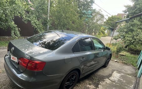 Volkswagen Jetta VI, 2011 год, 1 100 000 рублей, 4 фотография