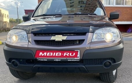 Chevrolet Niva I рестайлинг, 2019 год, 855 000 рублей, 2 фотография