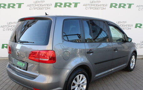 Volkswagen Touran III, 2011 год, 1 050 000 рублей, 3 фотография