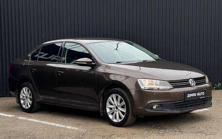 Volkswagen Jetta VI, 2012 год, 1 119 000 рублей, 3 фотография