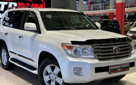 Toyota Land Cruiser 200, 2014 год, 4 887 000 рублей, 2 фотография