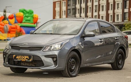 KIA Rio IV, 2019 год, 1 385 000 рублей, 3 фотография