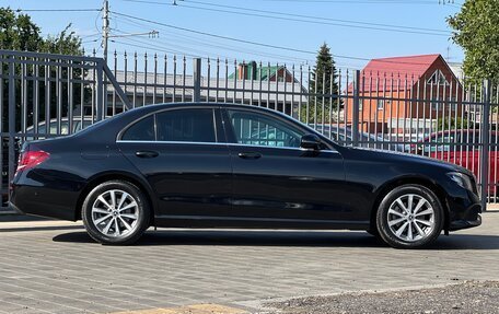 Mercedes-Benz E-Класс, 2018 год, 2 489 000 рублей, 5 фотография