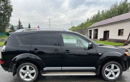 Mitsubishi Outlander III рестайлинг 3, 2008 год, 1 363 000 рублей, 4 фотография