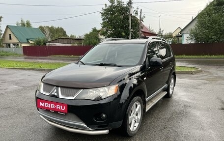 Mitsubishi Outlander III рестайлинг 3, 2008 год, 1 363 000 рублей, 2 фотография