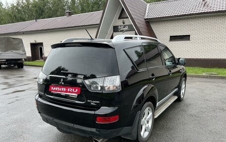 Mitsubishi Outlander III рестайлинг 3, 2008 год, 1 363 000 рублей, 5 фотография