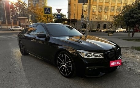 BMW 7 серия, 2018 год, 4 500 000 рублей, 3 фотография