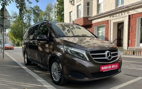 Mercedes-Benz V-Класс, 2014 год, 5 000 000 рублей, 2 фотография