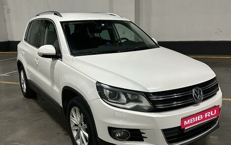 Volkswagen Tiguan I, 2011 год, 1 333 000 рублей, 4 фотография