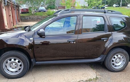 Renault Duster I рестайлинг, 2017 год, 1 800 000 рублей, 3 фотография