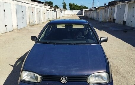 Volkswagen Golf III, 1997 год, 250 000 рублей, 2 фотография