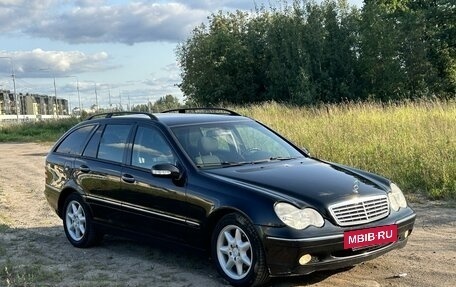 Mercedes-Benz C-Класс, 2003 год, 699 999 рублей, 8 фотография