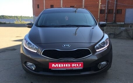 KIA cee'd III, 2014 год, 1 230 000 рублей, 3 фотография