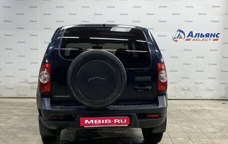 Chevrolet Niva I рестайлинг, 2013 год, 600 000 рублей, 4 фотография