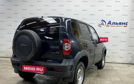 Chevrolet Niva I рестайлинг, 2013 год, 600 000 рублей, 3 фотография