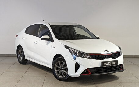 KIA Rio IV, 2021 год, 1 765 000 рублей, 3 фотография