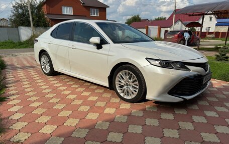 Toyota Camry, 2018 год, 2 986 000 рублей, 2 фотография