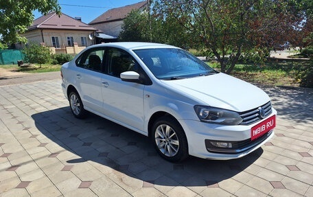 Volkswagen Polo VI (EU Market), 2017 год, 1 020 000 рублей, 3 фотография