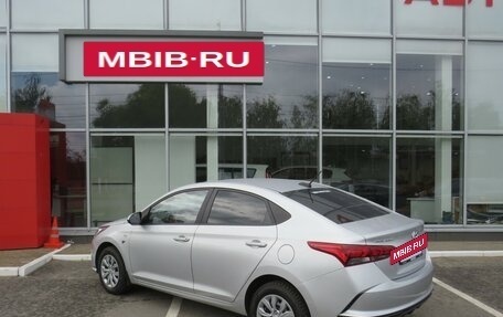 Hyundai Solaris II рестайлинг, 2021 год, 1 820 000 рублей, 5 фотография