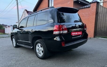 Toyota Land Cruiser 200, 2008 год, 3 300 000 рублей, 5 фотография