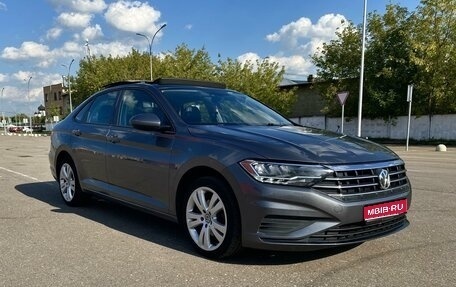 Volkswagen Jetta VII, 2018 год, 1 800 000 рублей, 1 фотография