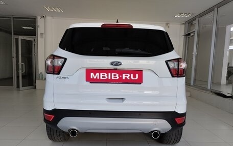 Ford Kuga III, 2018 год, 1 967 000 рублей, 4 фотография