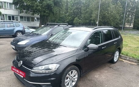 Volkswagen Golf VII, 2018 год, 1 750 000 рублей, 2 фотография