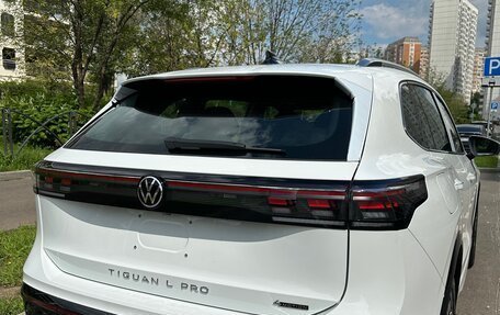 Volkswagen Tiguan, 2024 год, 5 680 000 рублей, 7 фотография