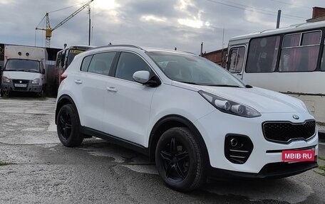 KIA Sportage IV рестайлинг, 2016 год, 1 820 000 рублей, 2 фотография