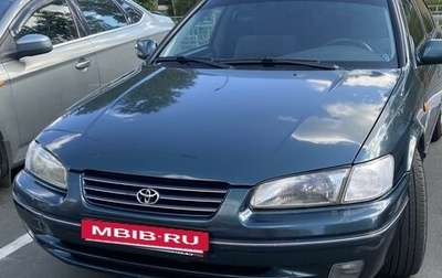 Toyota Camry, 1998 год, 480 000 рублей, 1 фотография