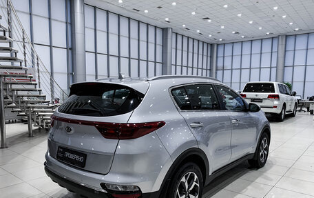 KIA Sportage IV рестайлинг, 2020 год, 2 845 000 рублей, 5 фотография