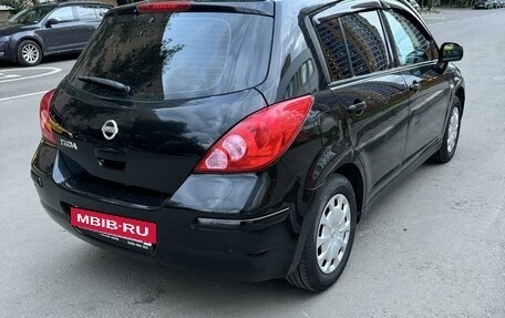 Nissan Tiida, 2010 год, 950 000 рублей, 6 фотография