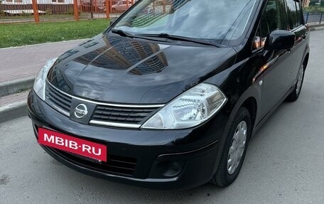 Nissan Tiida, 2010 год, 950 000 рублей, 3 фотография